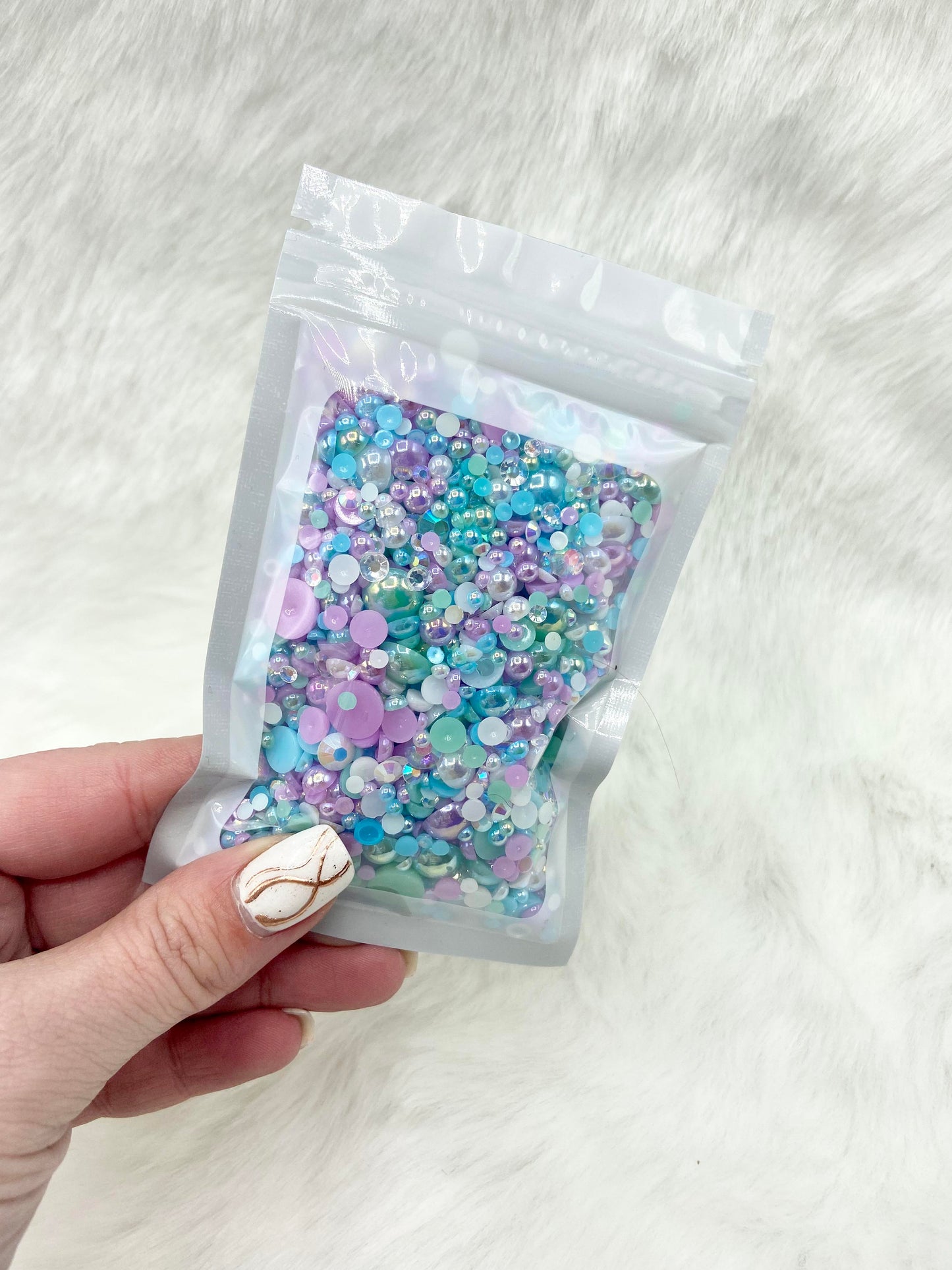 Mermaid Tail Pearl & Rhinestone Mix (3-10mm)