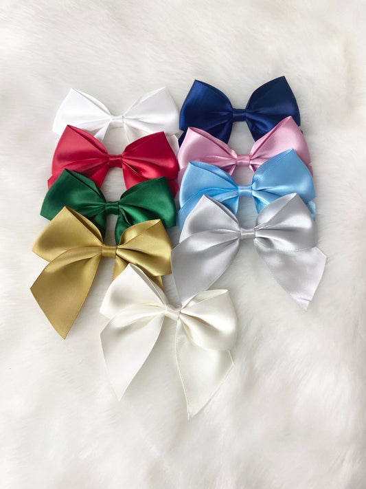 Self Adhesive Bows 10cm (6 pack)