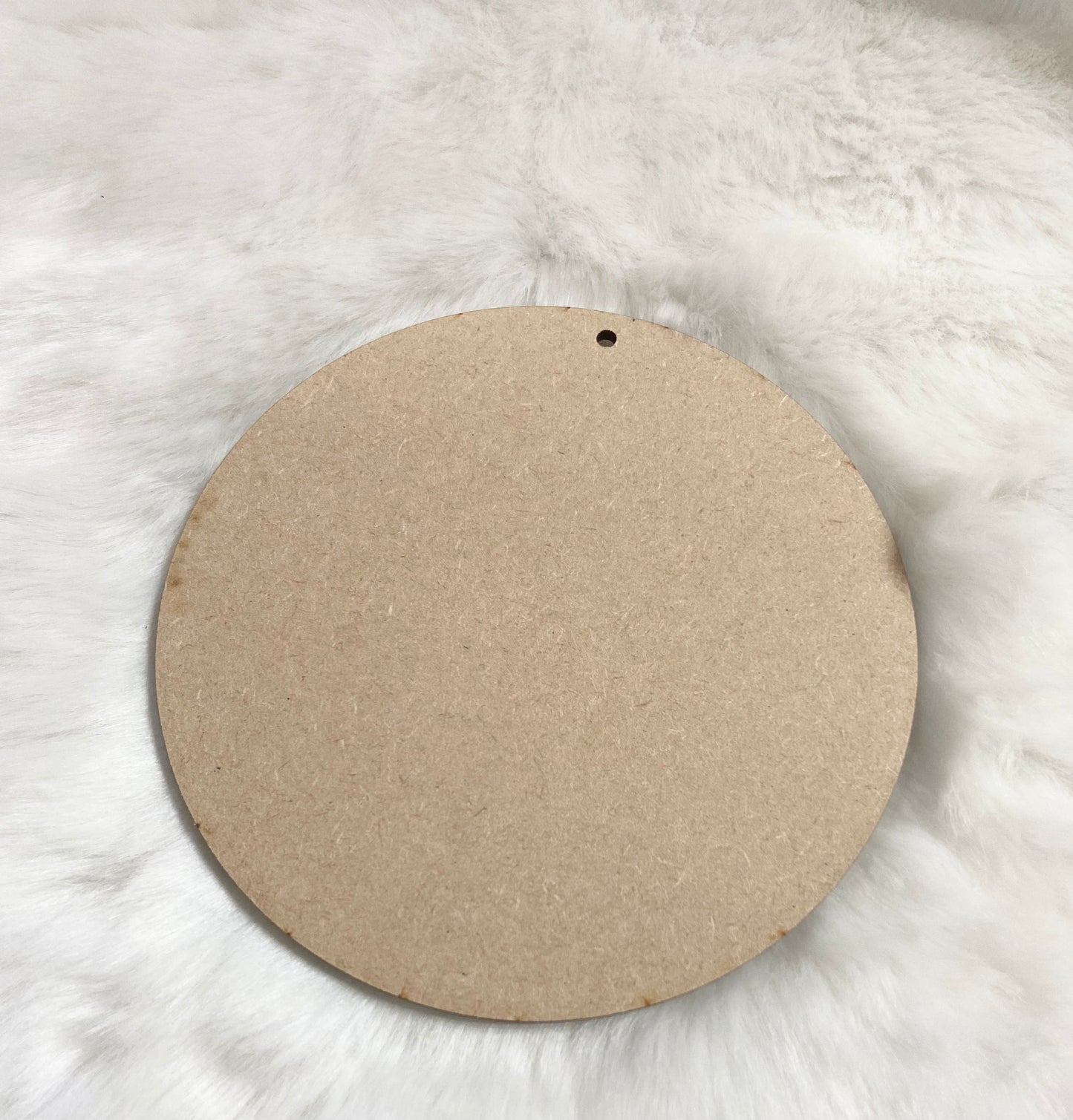 18cm MDF Circle with Hanging Hole